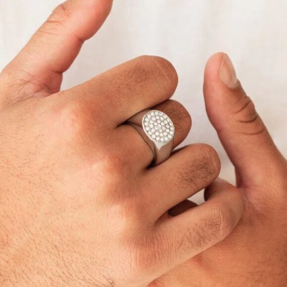 Paparazzi Jewelry Accessories - Conquest Men's - White Ring - Vintage - Picture 3 of 4